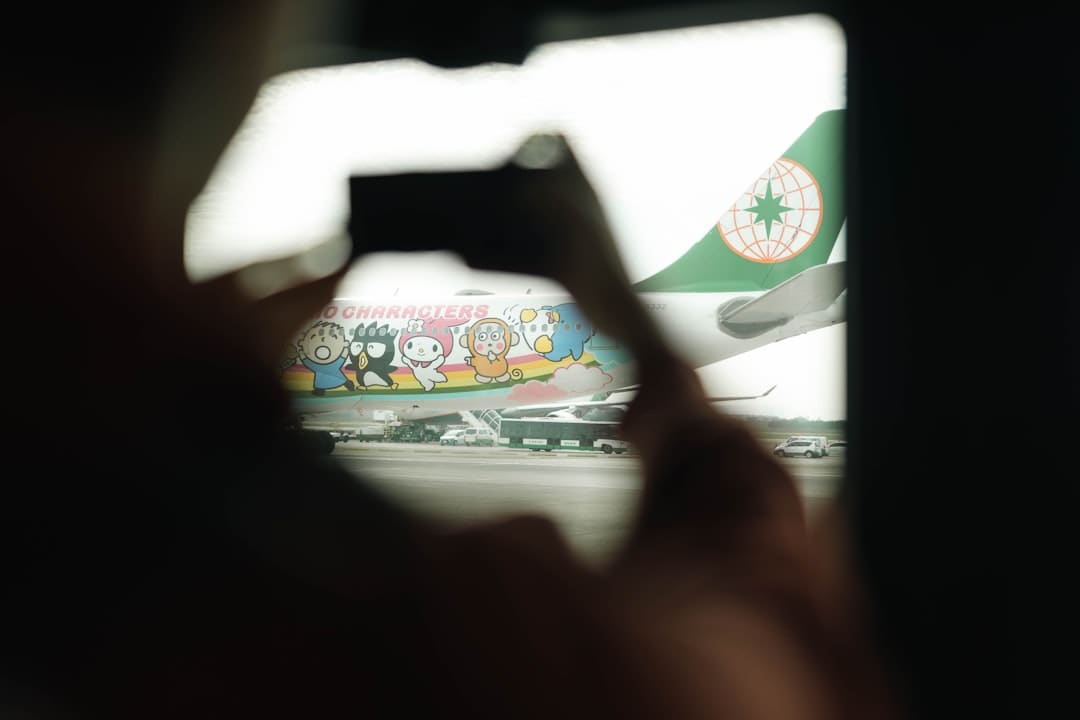 乌克兰突击两地俄军用机场